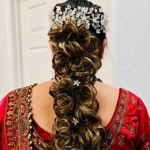 This hair string extension is special for hairstyles.